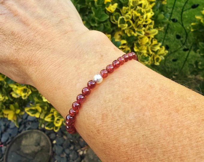 Garnet stretch Bracelet Sterling Silver / 14K Gold Fill tiny 4mm red Garnet gemstone bead Bracelet 2nd anniversary January Birthstone Gift