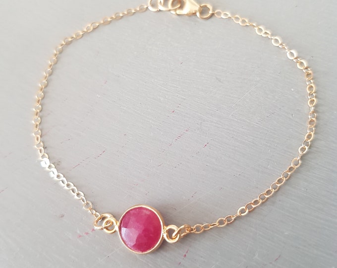 Tiny Ruby bracelet 14K Gold Fill real Raw red gemstone bead bracelet stacking bracelet July Birthstone jewellery minimalist Jewelry gift mum