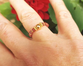 Tiny red GARNET stretch ring 14K Gold Fill or Sterling Silver Rhodolite Garnet gemstone bead ring stacking January Birthstone jewellery gift