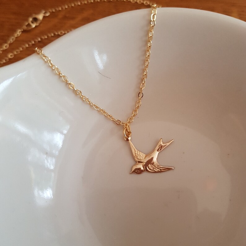 small swallow Gold bird pendant simple Gold bird choker dainty gold pendant necklace jewelry gift Tiny 18K Gold Fill bird necklace choker