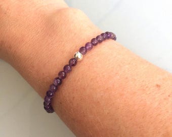 AMETHYST stretch Bracelet with Sterling Silver or 14K Gold accent bead February Birthstone jewellery gift Crown Chakra jewelry for her / him