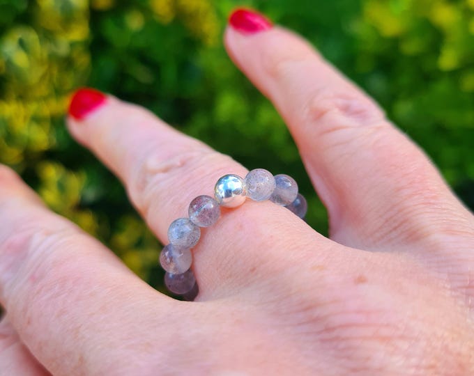 LABRADORITE stretch ring STERLING SILVER or Gold beaded grey gemstone bead ring Boho stacking ring Labradorite chakra jewellery yoga gift