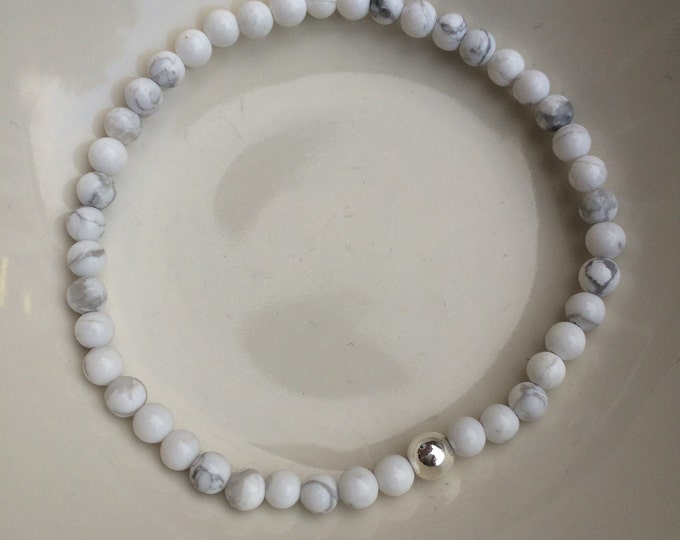 WHITE HOWLITE gemstone bead stretch Bracelet with Sterling Silver or 14K Gold Fill bead, white Jewellery, Howlite jewelry gift for her / him