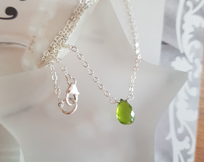 Tiny Peridot Quartz necklace choker Sterling Silver or 14K Gold Fill green teardrop gemstone necklace August Birthstone jewellery gift girl