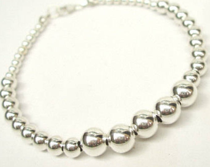 Simple Sterling Silver bead bracelet - with clasp or stretch