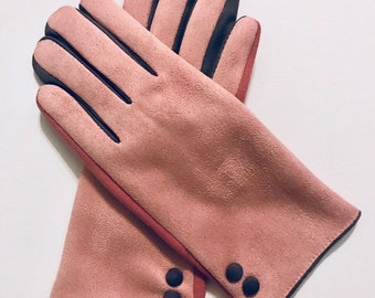 Touch screen compatible pink and gray racer winter glove