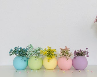 Home Table Décor. Party centerpiece vases. Unicorn pastel colors. Round ceramic vases. 3" x 3 1/2"