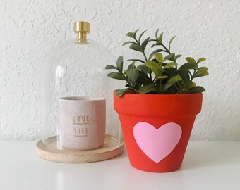 Large Heart Planter. Pink Heart in a red planter. 3 inches