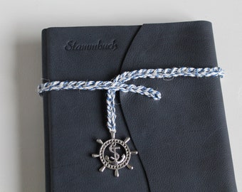 Stammbuch DIN A5 *Maritime* aus blauem Büffelleder, mit 4 Ringmechanik und Klarsichthüllen