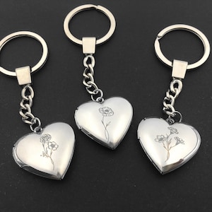Birth Flower Locket Keychain,Engraved Locket With Photo,Locket With Engraving,Locket Keychain Engraved,Locket Keychain With Photo