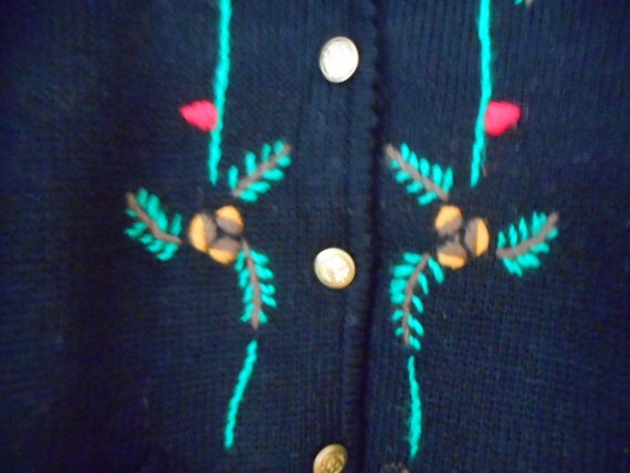 Vintage Size L Tally-Ho Christmas embroidered Bla… - image 2