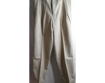 Vintage Eddie Bauer Sz 33W darker beige Pleated front 100% cotton chino pants