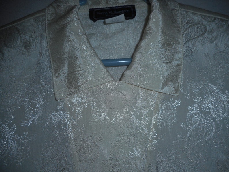 Vintage 80s Creamy white Paisley Print Size 10 Blouse Norton McNaughton Petites