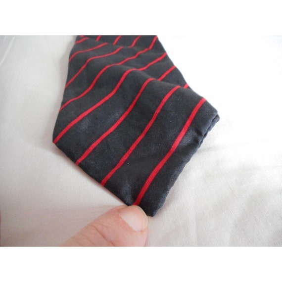 Vintage Orient Blue Red Striped silk narrow Tie n… - image 2