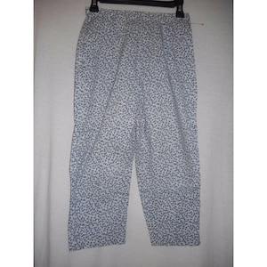 Floral Size 6P blue white Capri Pants cotton blend W.L. Sportswear New York