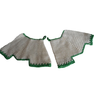 Lot 2 Vintage Hand Crocheted Pot Holder Trivet Cream Green Pants shorts hanging