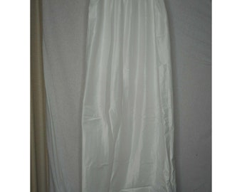 Vintage Nylon creamy White Maxi Full Length half Slip Petite Pinehurst Lingerie