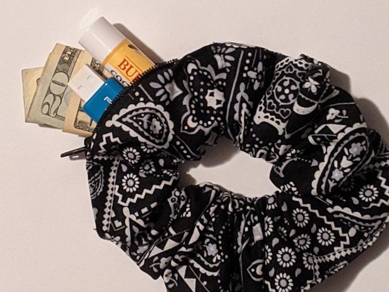 Stash Scrunchies Zipper Scrunchies Pocket Scrunchies Zipper image 1