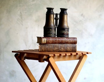 Klapptisch, antiker französischer Campinghocker aus Holz, Angellatten, Künstlersitz, Kampagnenmöbel