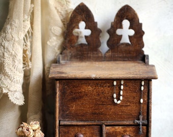 Petite armoire gothique antique à tiroirs à épices, boîte à bijoux en bois