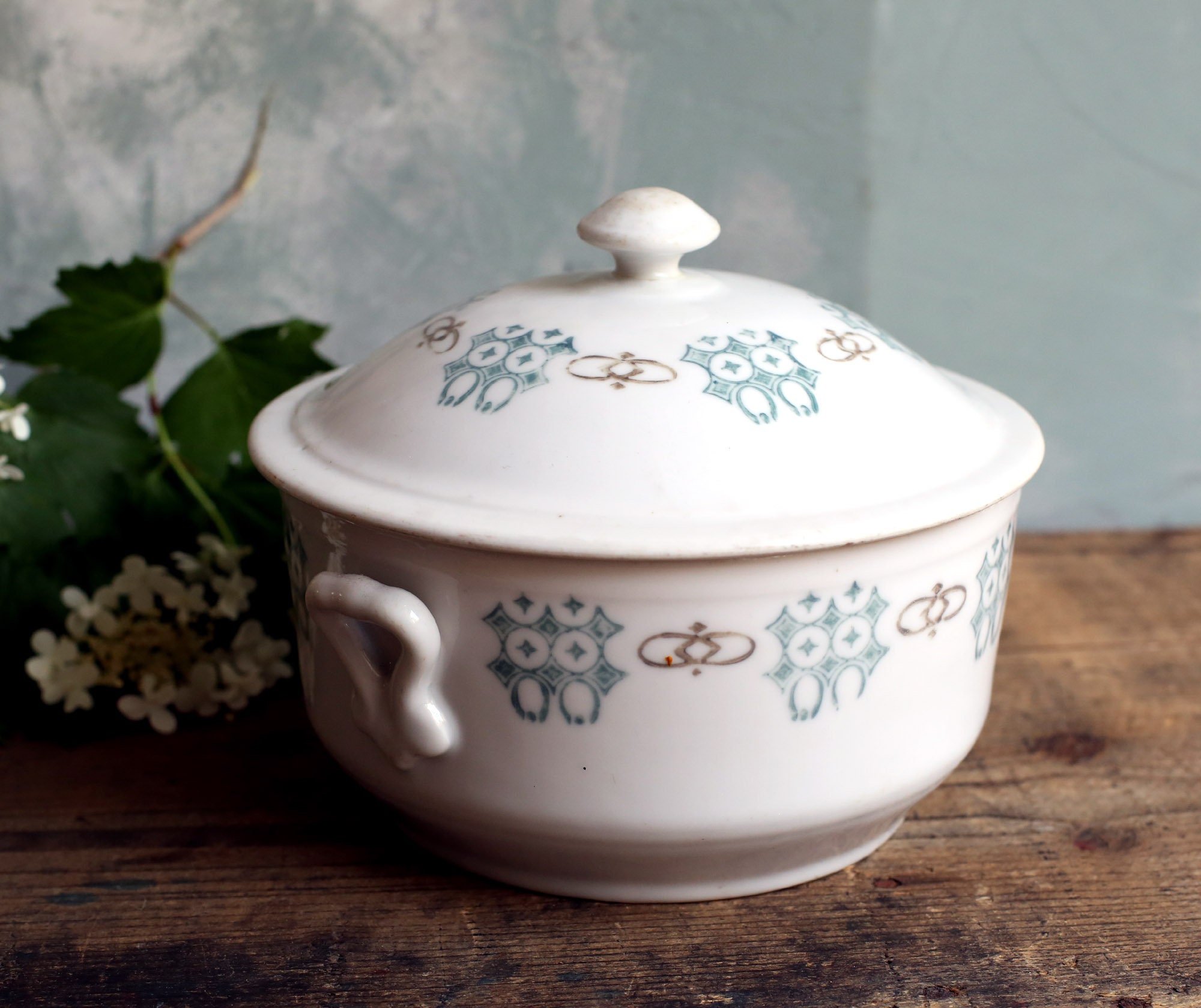 Antique Français S Vallier Saint Uze Tureen Vert Gris & Blanc Ironstone Servant Plat Art Déco