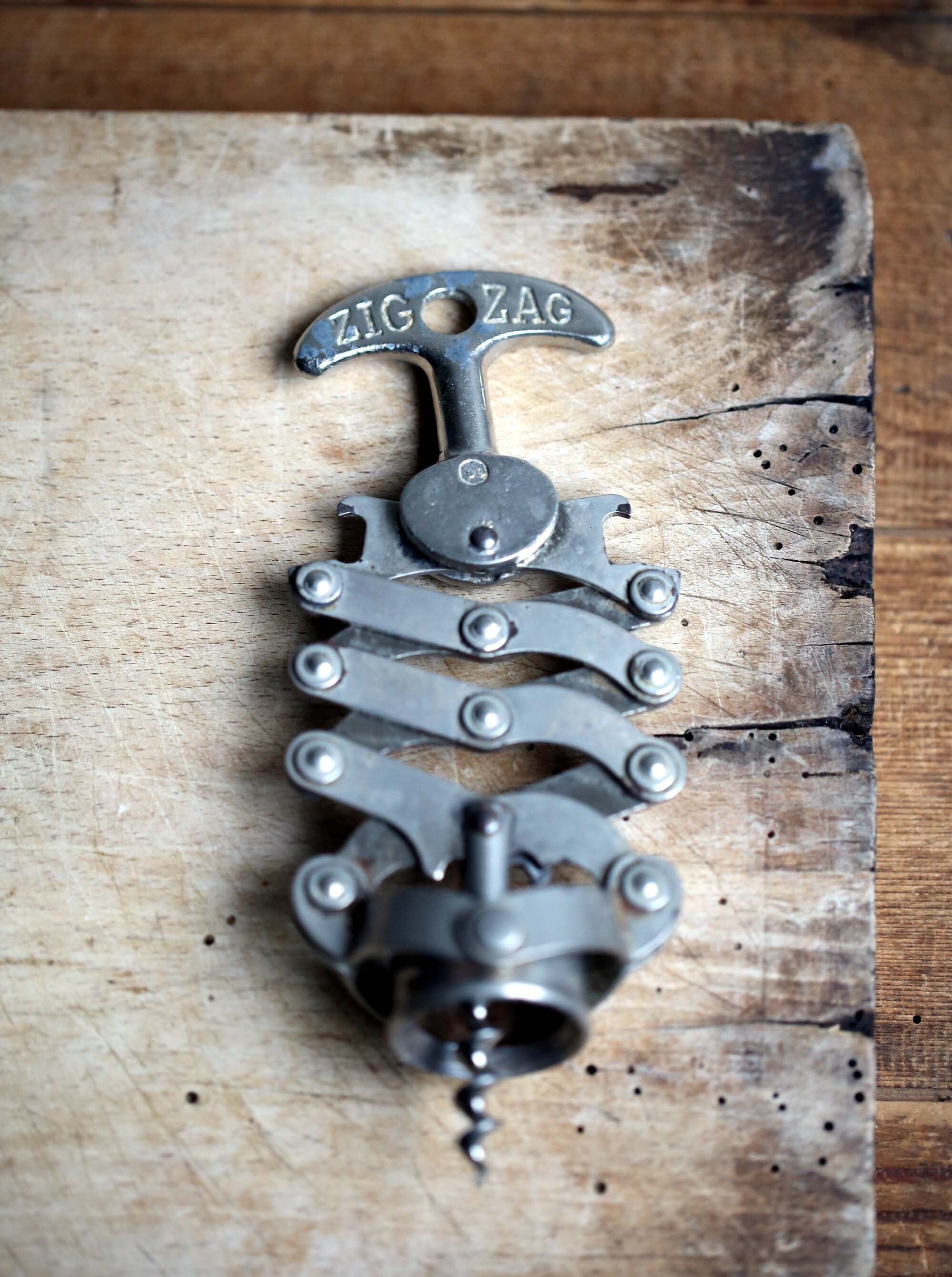 Vintage Français Zig Zag Folding Corkscrew Wine Bottle Opener Concertina Zigzag Bar Ustensile Barwar