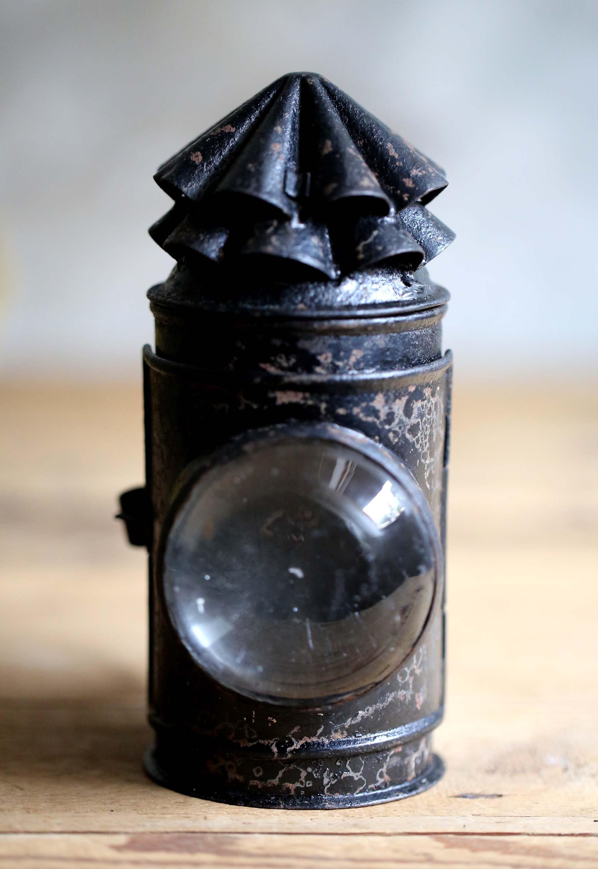 Antique Police Bullseye Lantern Dark Oil Lamp Tree Top Signal Etsy UK