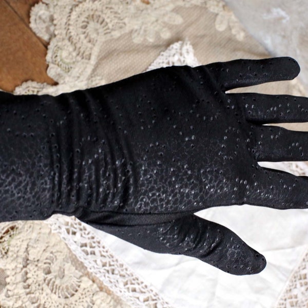 Paire de gants femme vintage noirs French 8 S