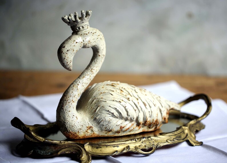 RESERVED Flamingo Doorstop with Crown Statue Cast Iron Bird Figurine Metal Doorstop Desk Ornament image 8