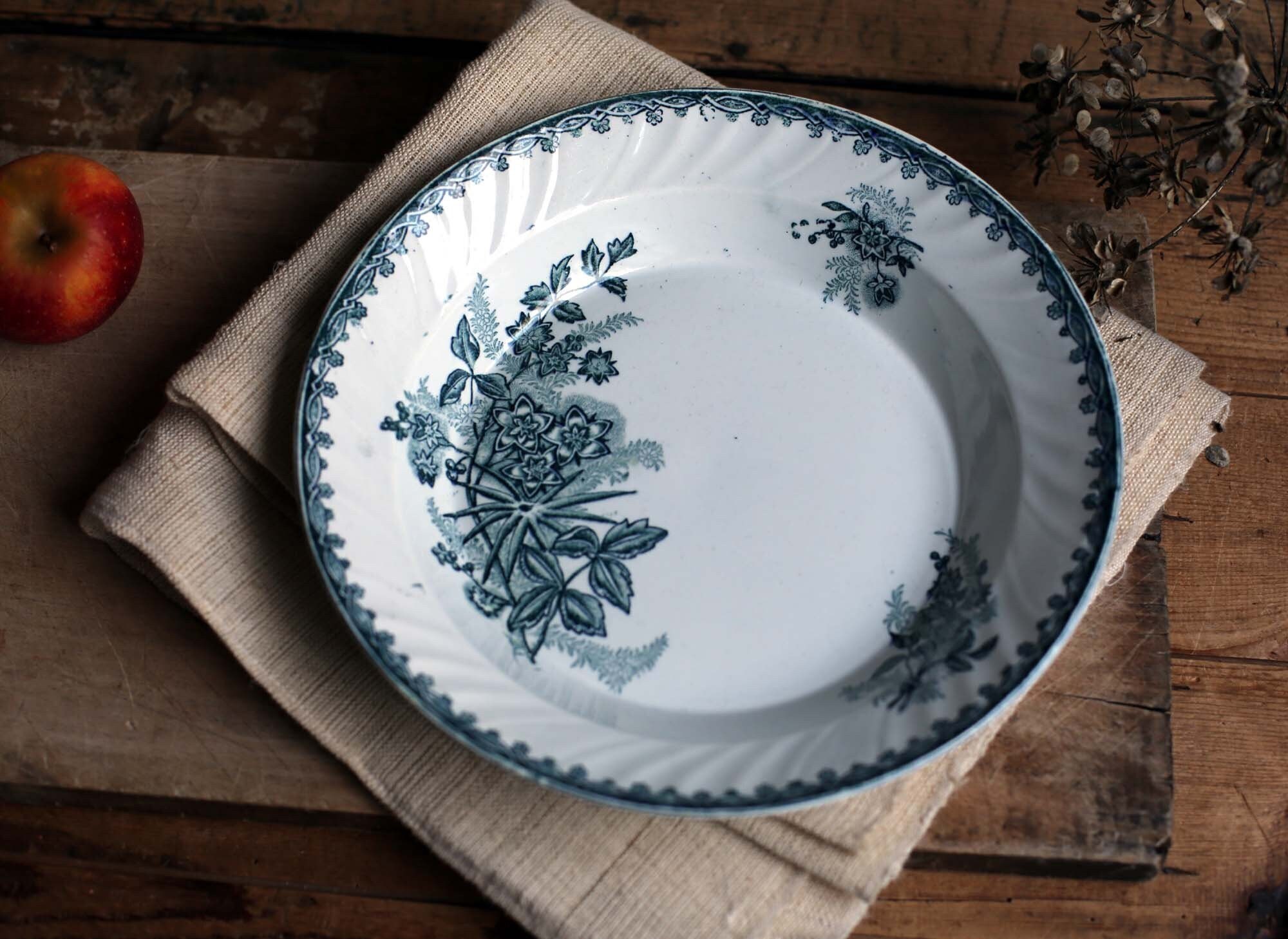 Français Antique Bowl Round Serving Dish Fruit Salad Ironstone Bleu & Blanc Transferware Ste Amandin