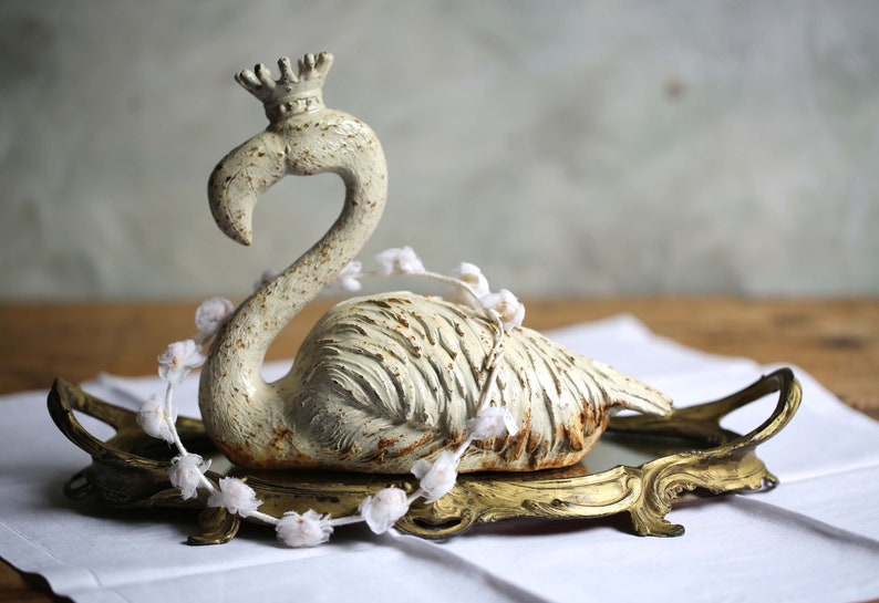 RESERVED Flamingo Doorstop with Crown Statue Cast Iron Bird Figurine Metal Doorstop Desk Ornament image 5