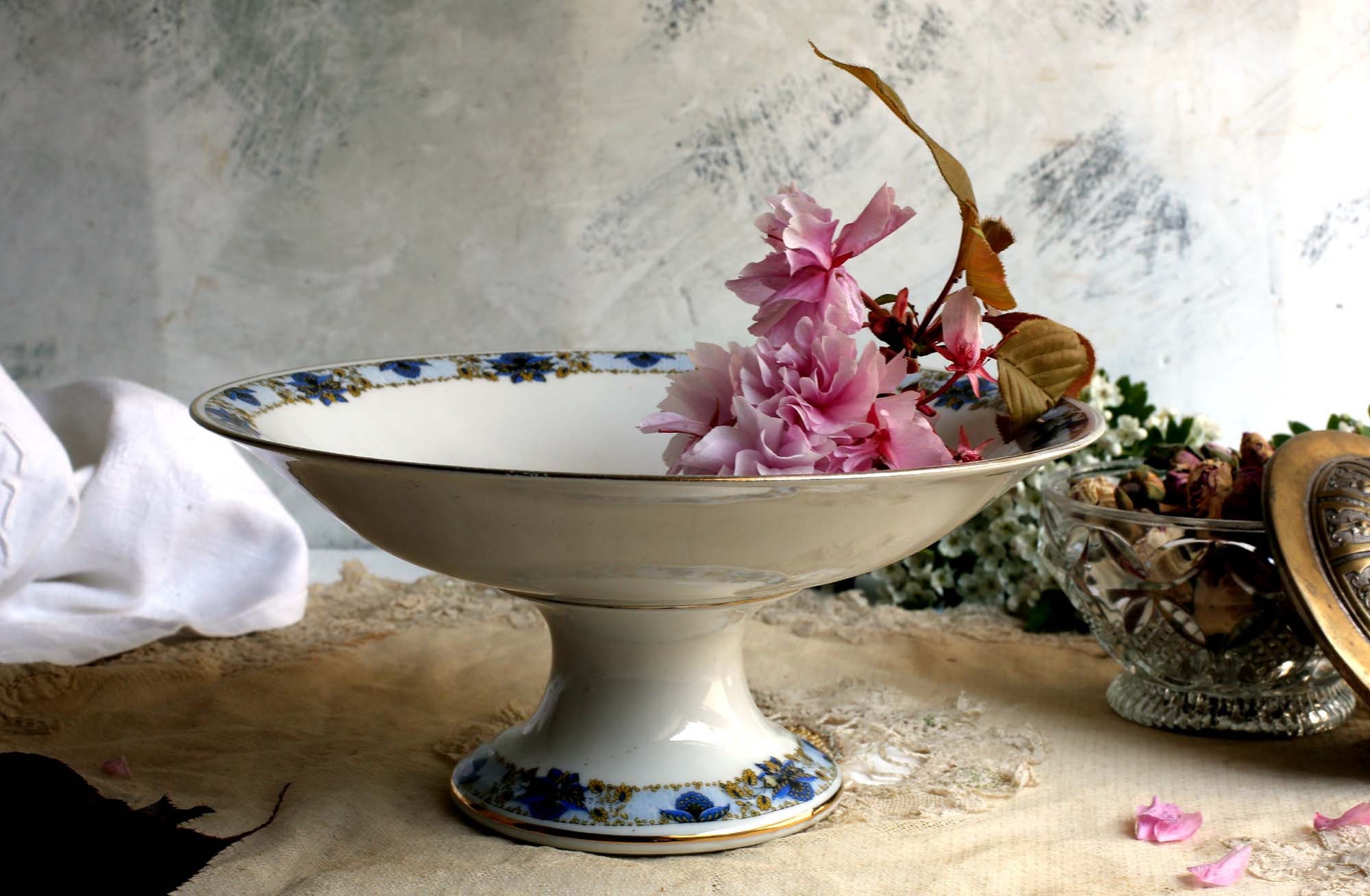 Français Antique Transferware Compote Porcelaine Piédestal Assiette Cake Stand Bleu & Blanc Motif Fl