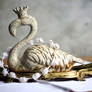 RESERVED Flamingo Doorstop with Crown Statue Cast Iron Bird Figurine Metal Doorstop Desk Ornament image 3