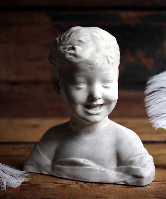 アンティーク雑貨 Classical Child Bust Statue. Large Antique Bust Laughing Child Plaster Statue of a Boy