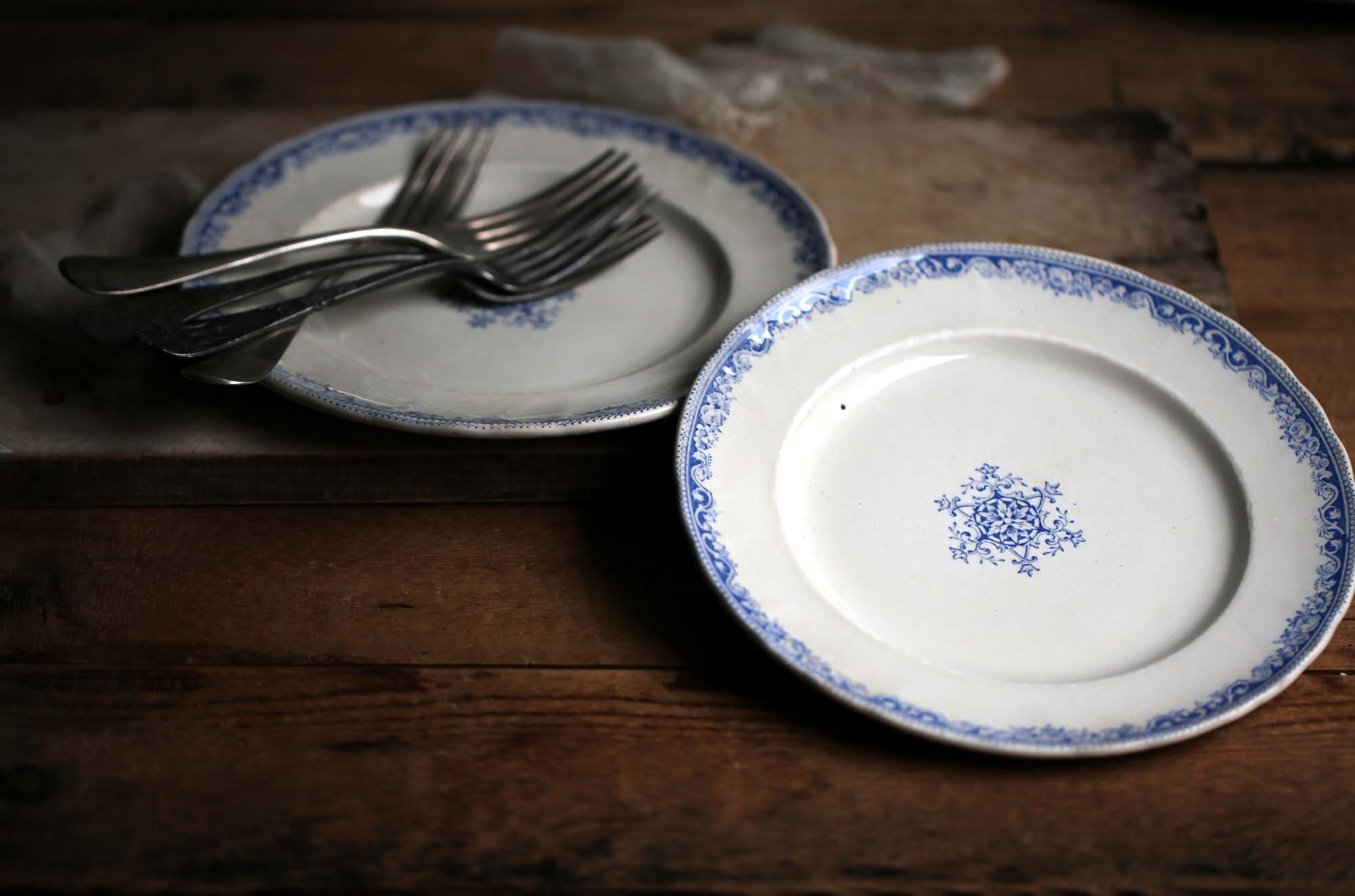 2 Français Plaques Anciennes Bleu Transferware en Pierre de Fer Jules Vieillard Bordeaux Guirlande