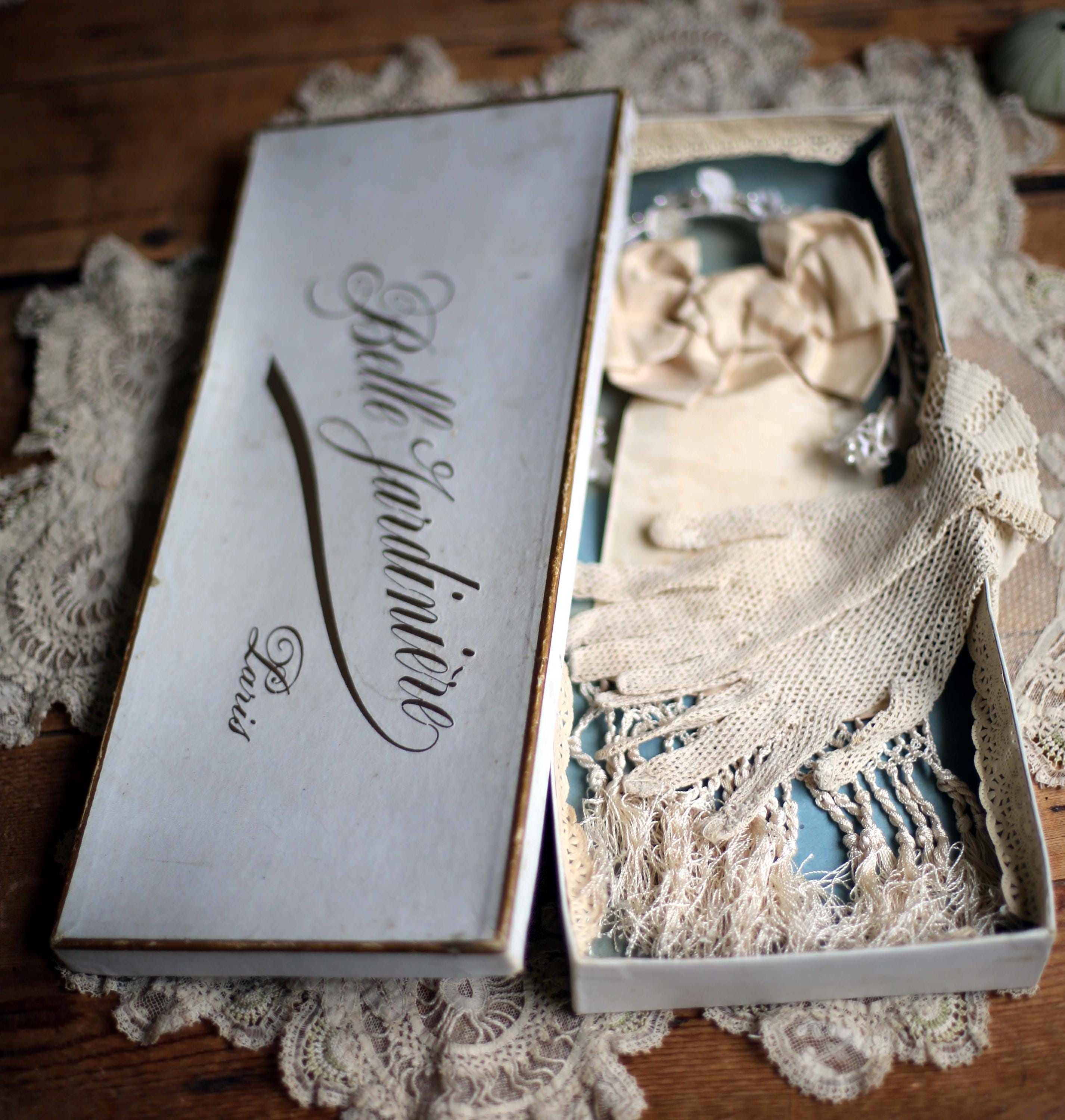 Au Bon Marche Box - Etsy