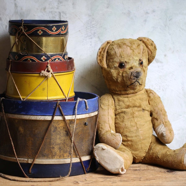 3 Antike Spielzeug-Schlagzeug-Kindertrommel-französisches Blech-Musikinstrument