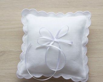 Linen Scalloped Ring Bearer Pillow - 9x9" (23x23cm) | Elegant Wedding Cushion - Handcrafted Ceremony Accessory