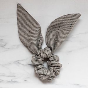 Striped scrunchie Hair wrap Linen scrunchie with bow Knot scrunchy Hand wrist accessory Variety of colors Vsco girl