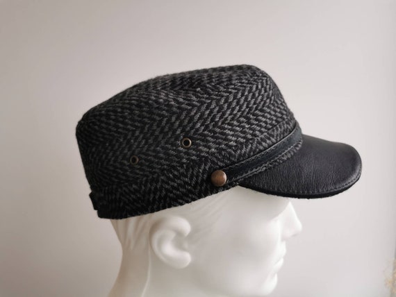 heuvel veteraan Geestig Buy Black Semi Woolen Cap for Men and Women Classic Cap Hat Online in India  - Etsy