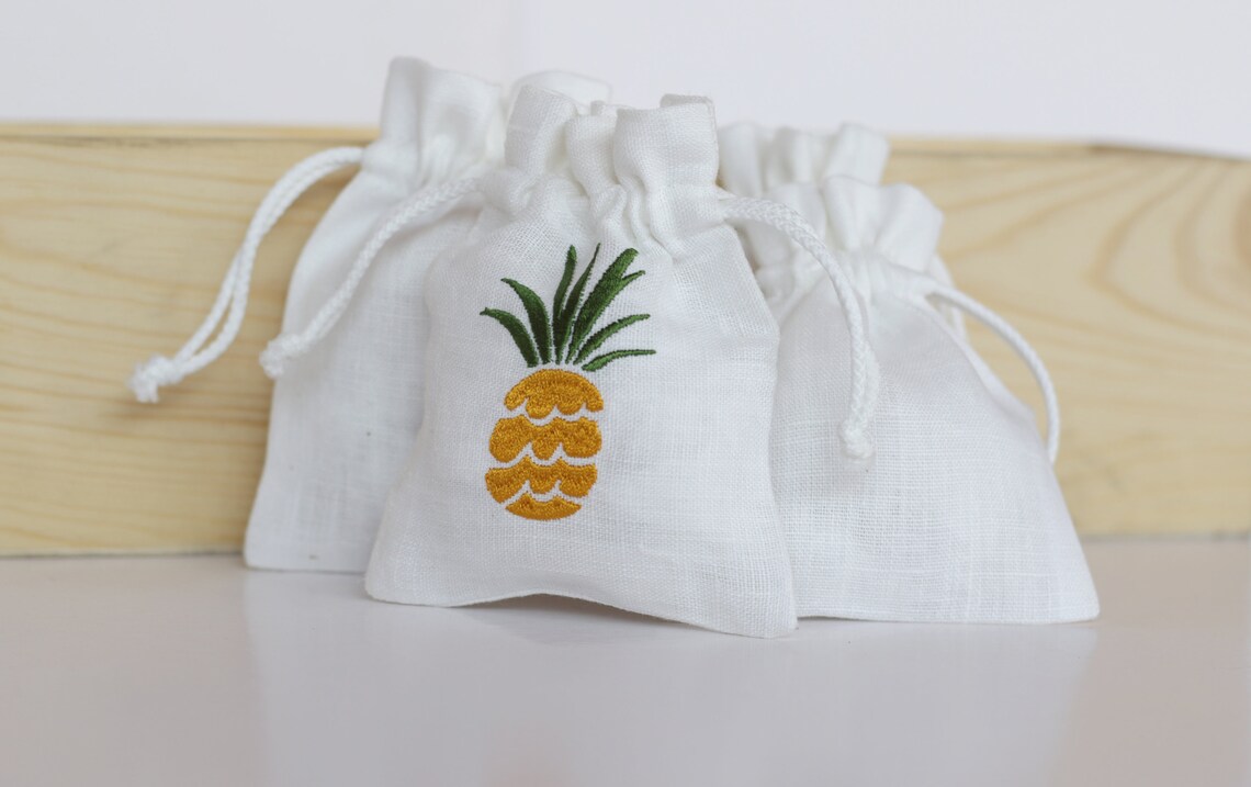 White Linen Gift Bags With Embroidered Pineapple for Wedding Etsy