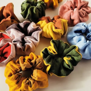 Bicolor hair scrunchie Custom scrunchie Ponytail holder Linen hair scrunchies Custom scrunchie Hair accessories