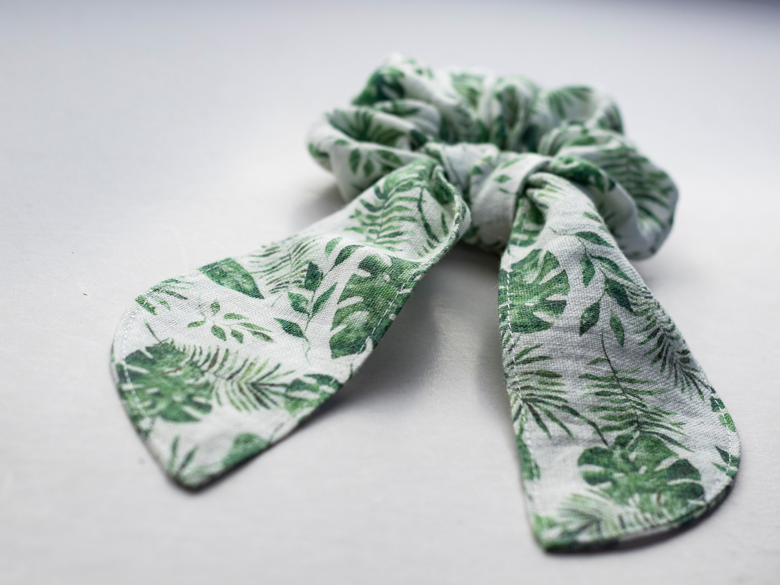 Ponytail holder greenery Bow scrunchie Linen hair scrunchies | Etsy