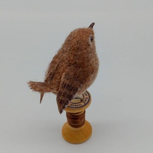 Felted Wren bird, gift, ornament, decoration, needle felt, wool felt, felted bird, spring summer bird, gift for dressmakers, bird lovers image 3