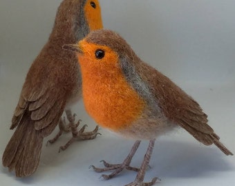 Curious Winter Robin, gift, ornament, decoration, needle felt, wool felt, felted bird, winter bird, christmas decoration, handmade