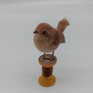 Felted Wren bird, gift, ornament, decoration, needle felt, wool felt, felted bird, spring summer bird, gift for dressmakers, bird lovers image 4