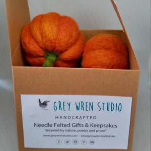 Set of 3, felted pumpkin decor, pumpkin decoration, autumn fall decorations, halloween pumpkin decorations, thanksgiving table decorations image 3