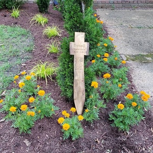 Grave marker engraved Cross | Custom wooden graveside burial ground stake | personalized name & date | family/pet cemetary/roadside memorial