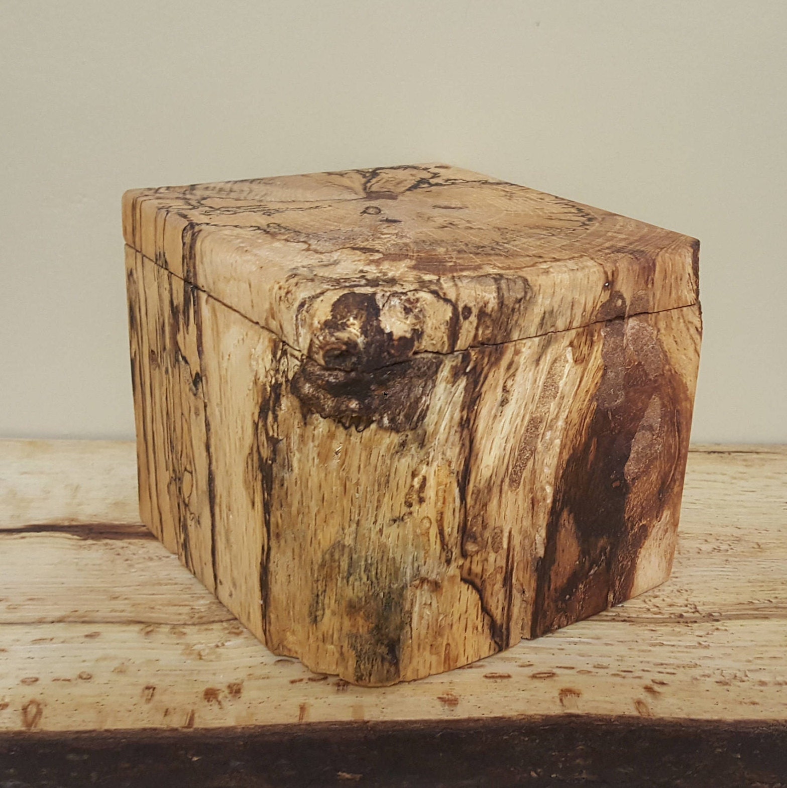 Rustic Keepsake log box with lid Wooden Jewelry storage desk Etsy