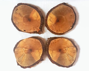 Set Di 4 Sottobicchieri In Legno Di Mango Naturale Con Corteccia, Intagliati A Mano, Diametro 11 Cm, Stile Rustico GoCraft
